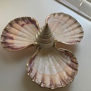 Lions paw scallop footed dish trio